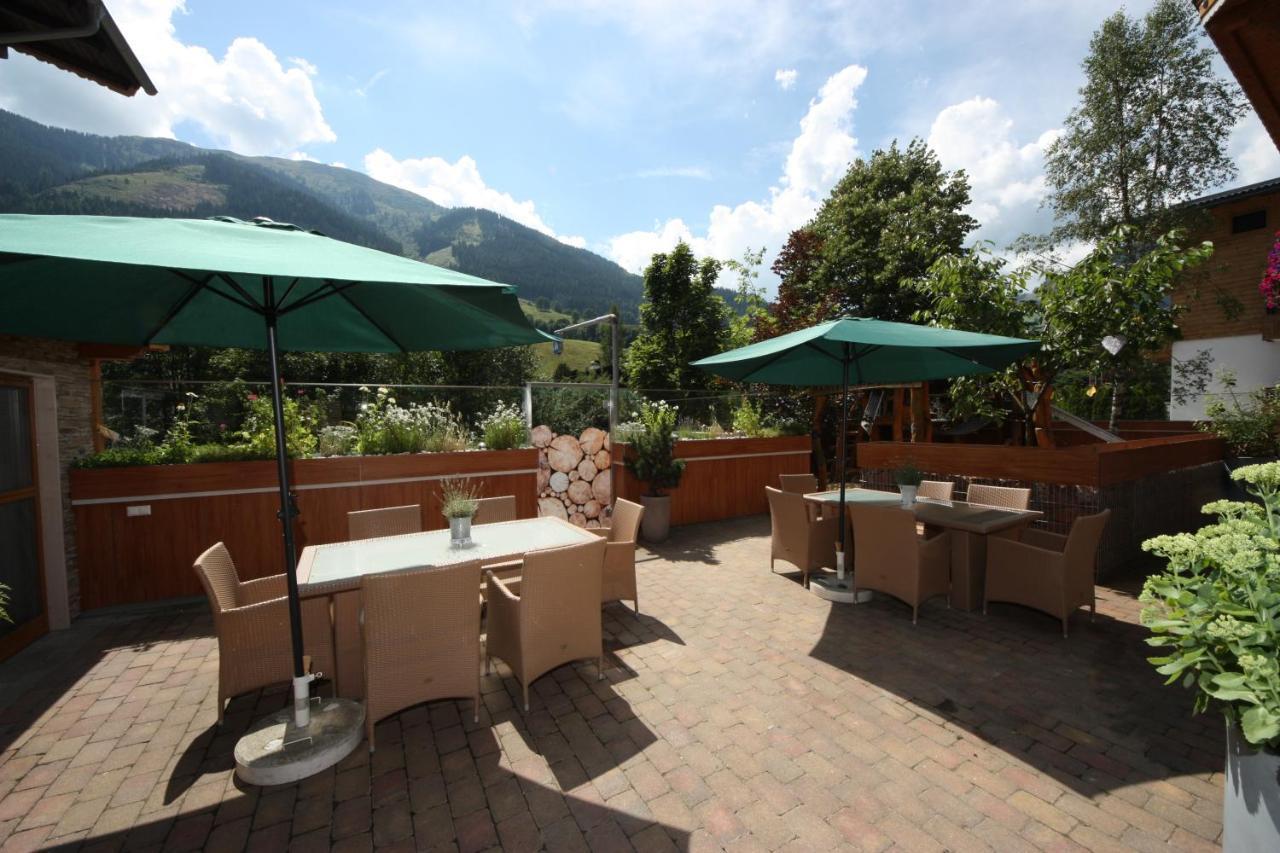 Talheimer Grias Di & Hoamat Since 1958 Inklusive Therme Tauern Spa & Jokercard ซาลบาคฮินเทอร์เกลมม์ ภายนอก รูปภาพ