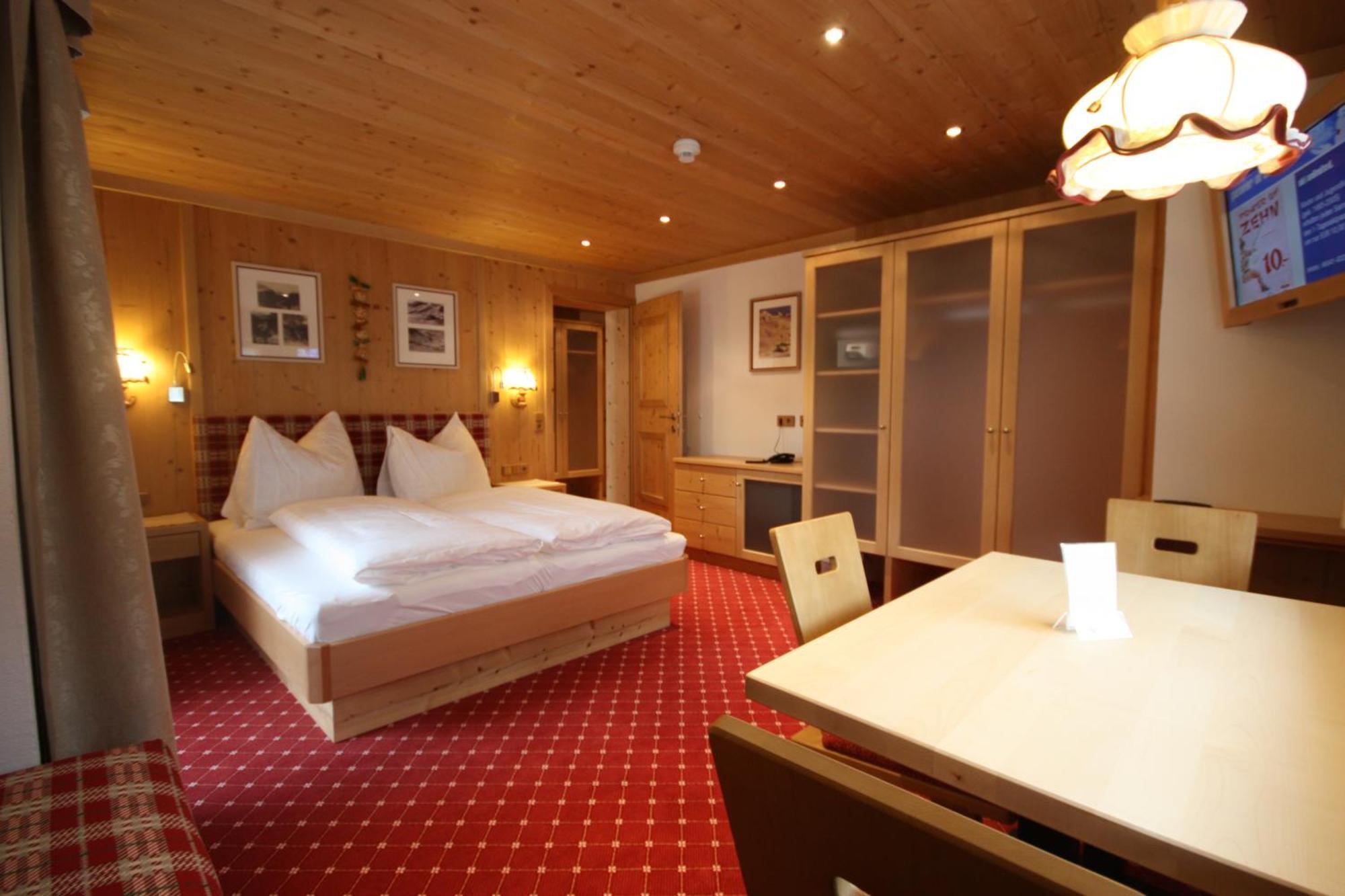 Talheimer Grias Di & Hoamat Since 1958 Inklusive Therme Tauern Spa & Jokercard ซาลบาคฮินเทอร์เกลมม์ ห้อง รูปภาพ